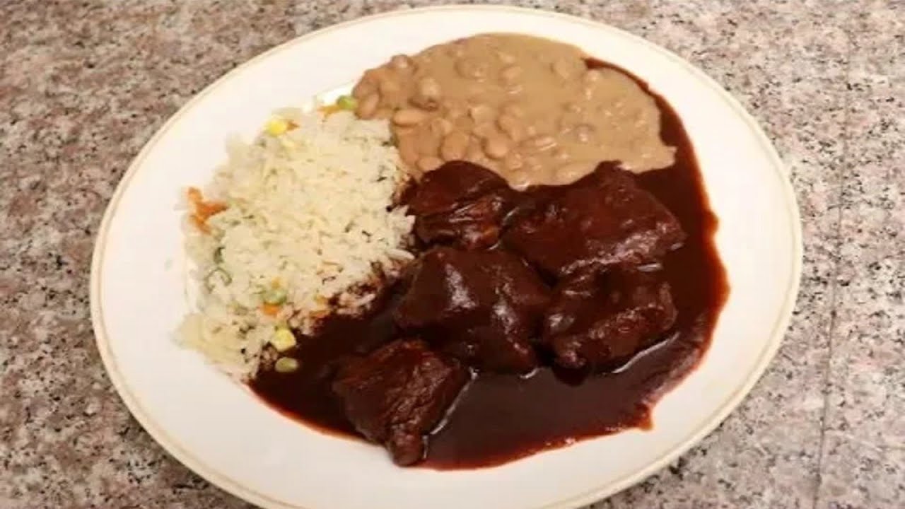 Costilla de puerco en adobo Delicioso