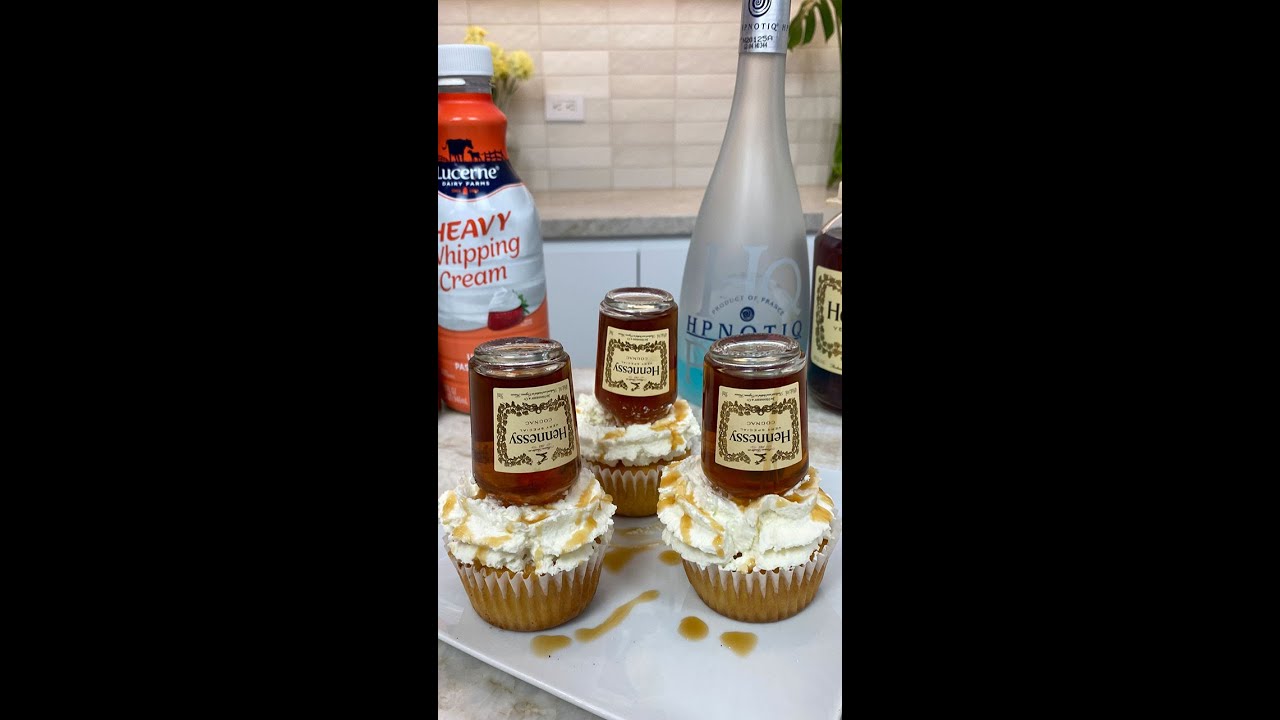 Hennessy Cupcakes 🧁 #shorts