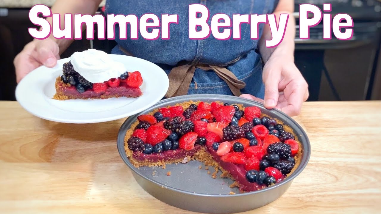 Summer Berry Pie | Easy 4 Fruit Pie You Have To Try!