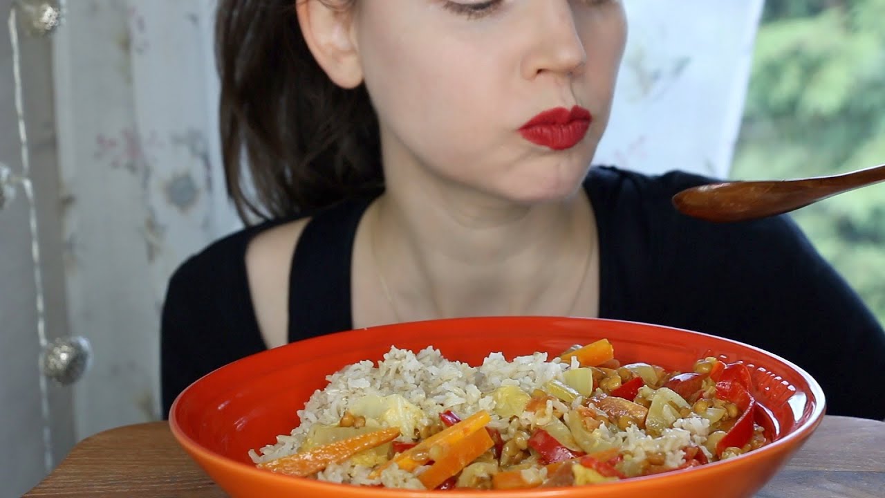 ASMR Whisper Eating Sounds | Coconut Curry Vegetable Stir Fry | Mukbang 먹방