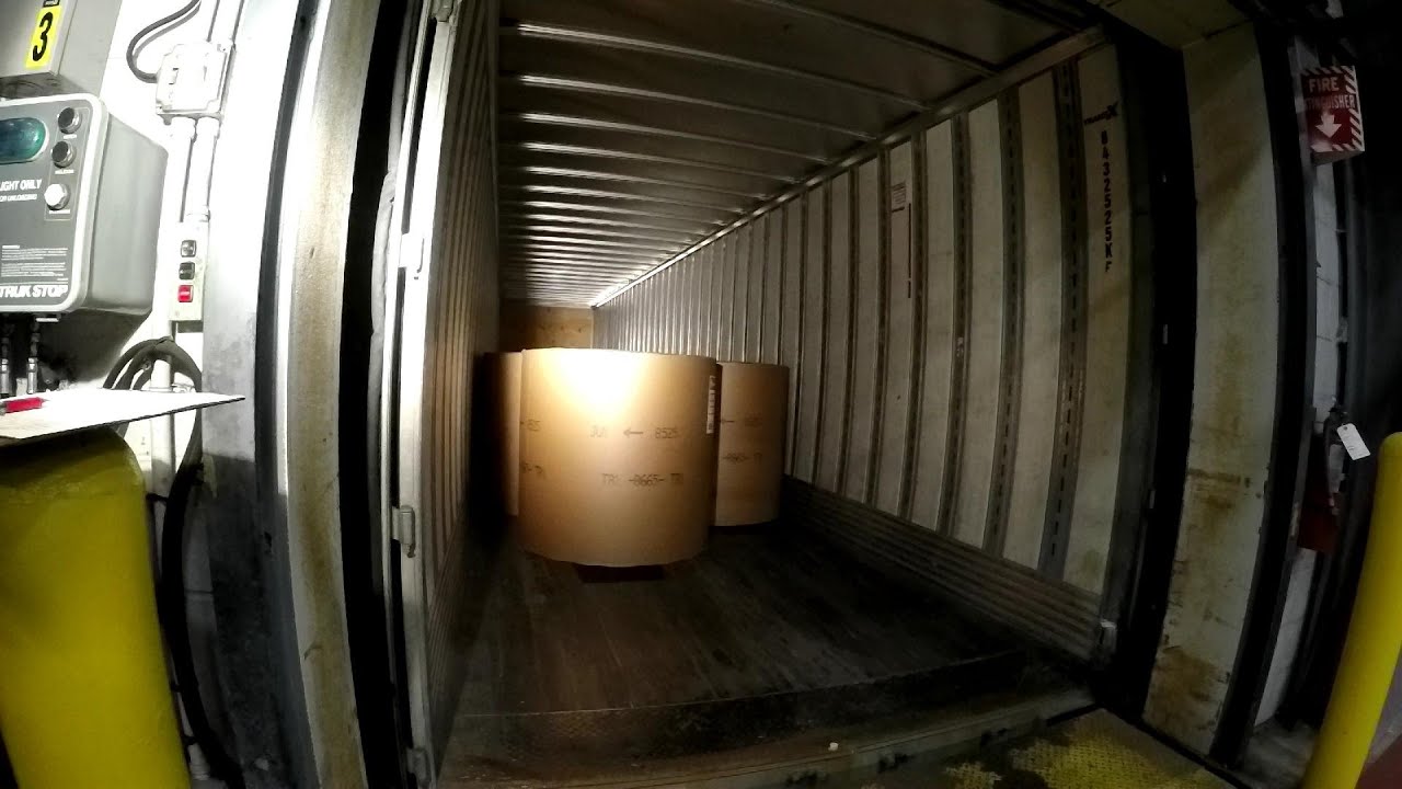 Unloading Newsprint rolls (Time lapse)