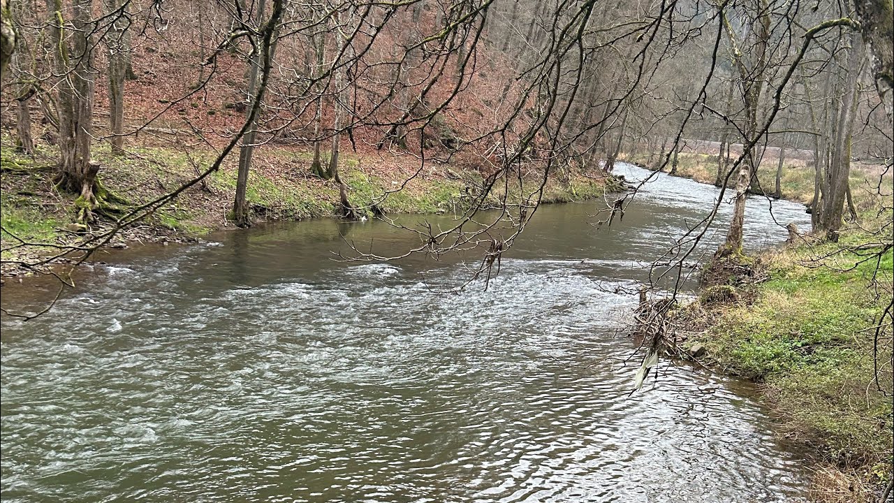 Kleine Heimatrunde an der Kyll mit Lost Place