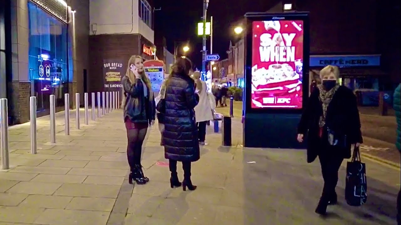 4K Night Walk London Watford / Watford High Street