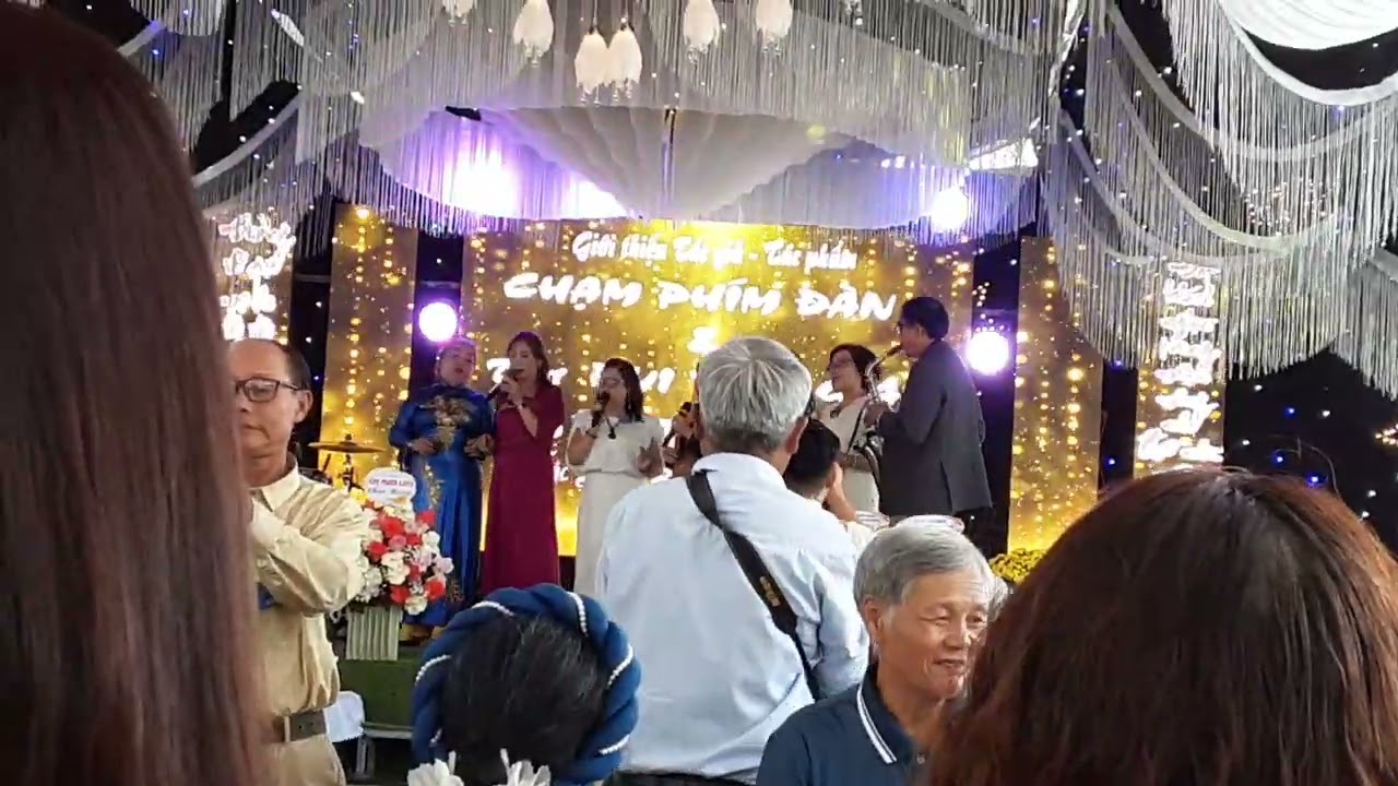 Lối về xóm nhỏ/Ra mắt tập thơ BỤI THỜI GIAN& THƠ CHẠM PHÍM ĐÀN của Nhà thơ Trần Phú Đa