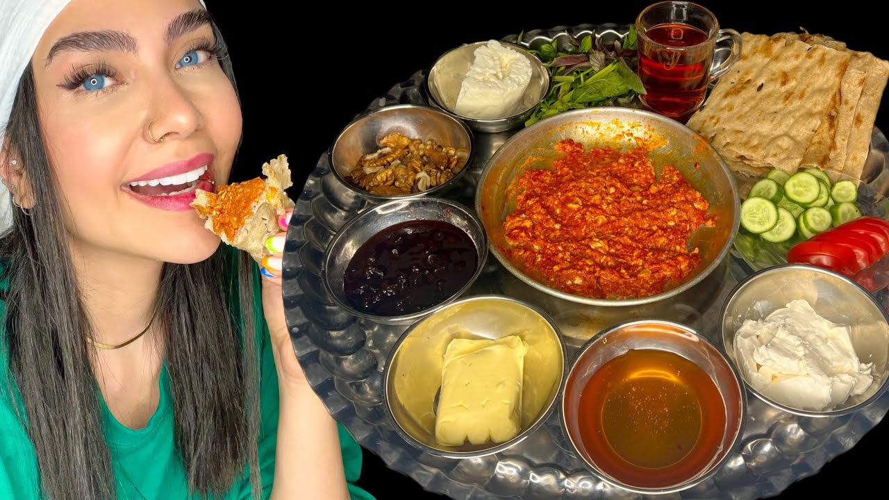 MUKBANG ASMR PERSIAN BREAKFAST 🍳🧀☕️ موکبانگ صبحانه ایرانی