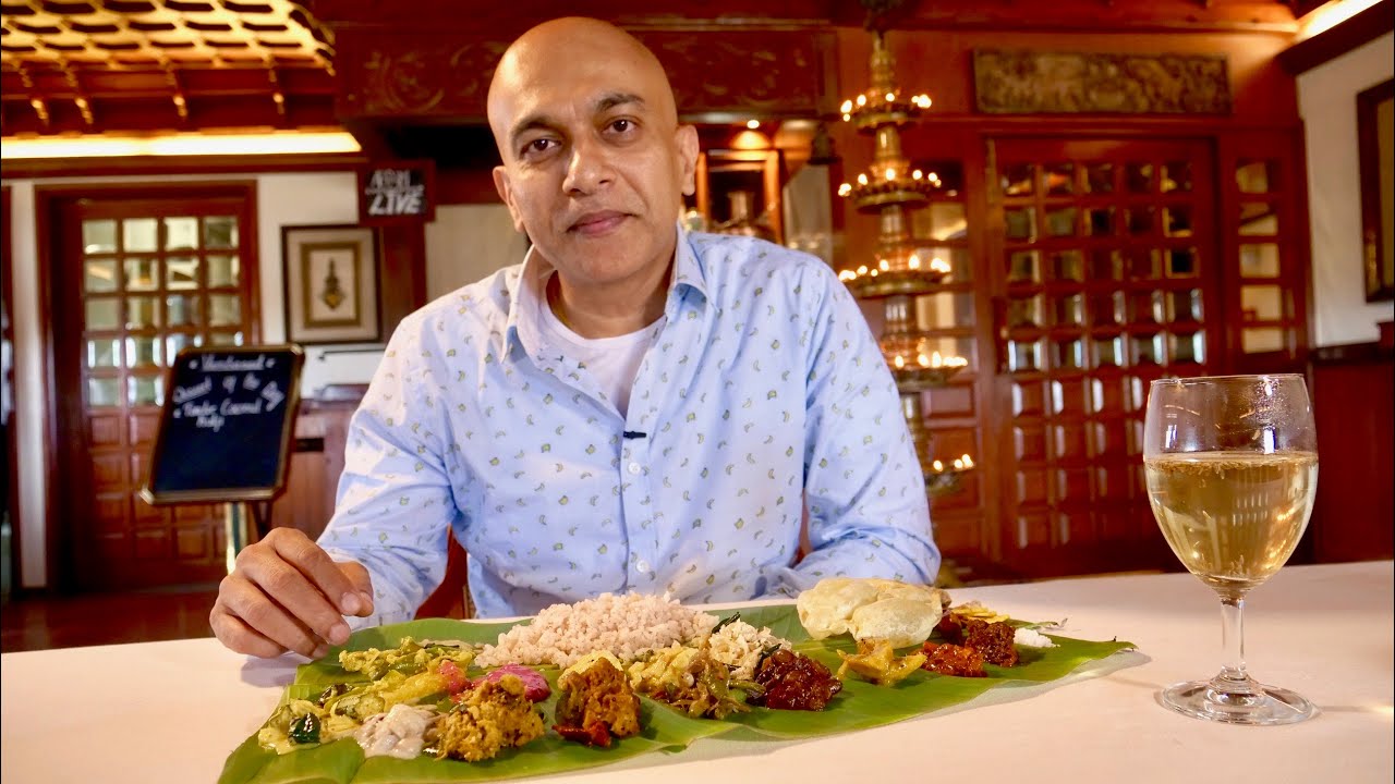 Tasting 28 dishes! KERALA SADHYA at Vembanad, Bangalore|Vegetarian Malayalee Food|4 TYPES OF PAYASAM