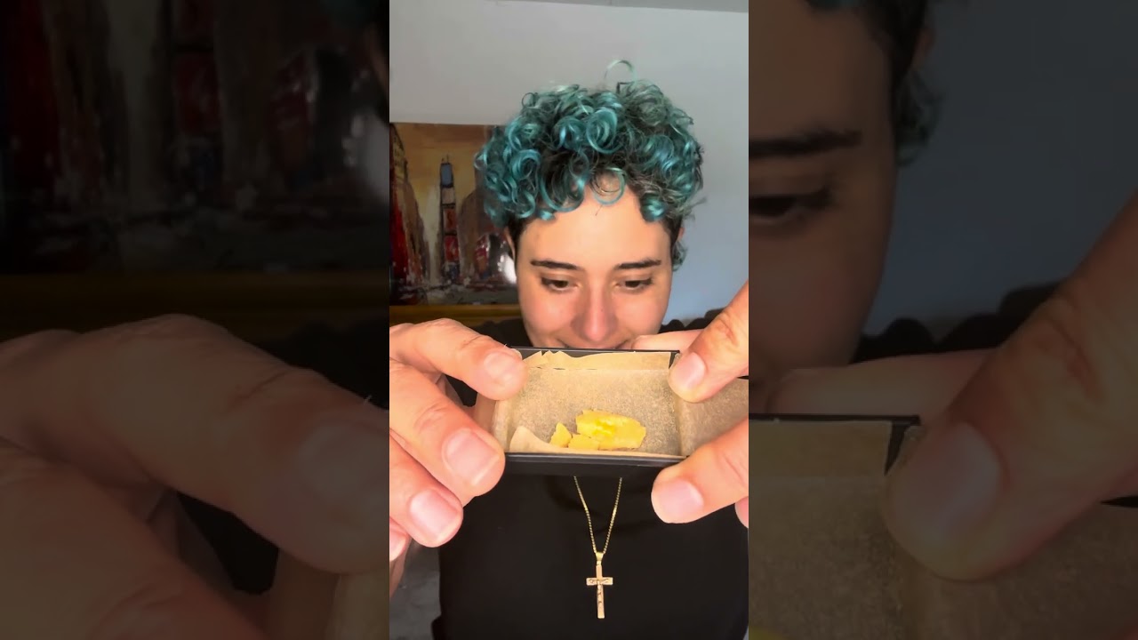 Brand Review: Blueberry Scone Wax by Kayak