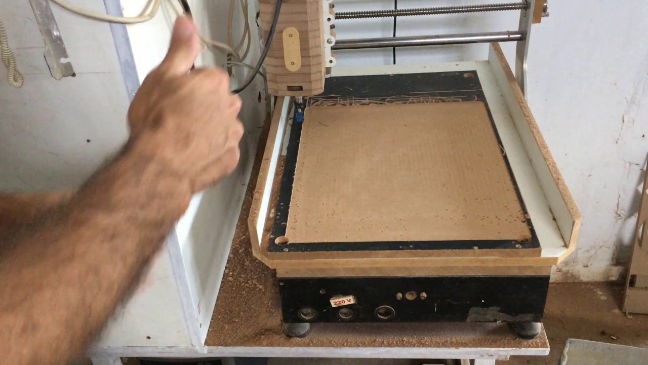 Como realizar o nivelamento da area de trabalho na sua cnc router melhor metodo  caseira ou n&atilde;o