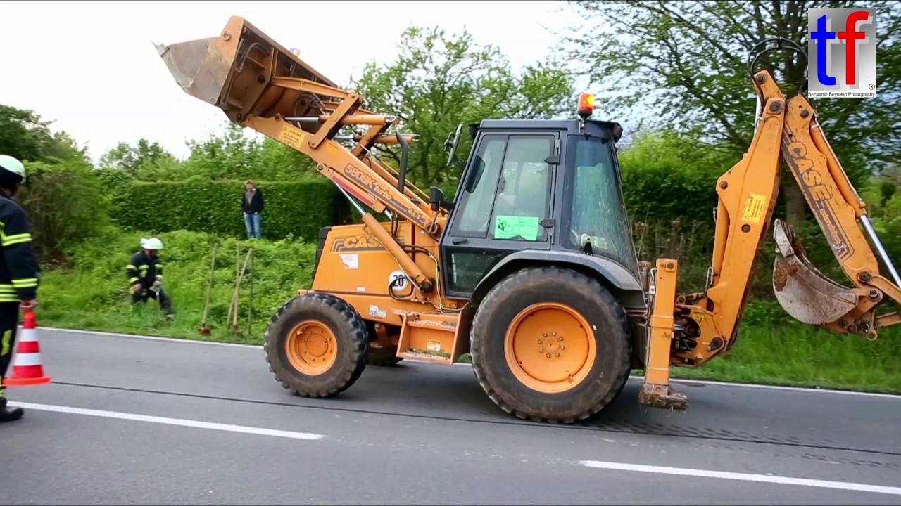CASE 580SK turbo 4x4 @ Rescue Operation / Rettungseinsatz Hund Waiblingen-Bittenfeld, 04.05.2017.
