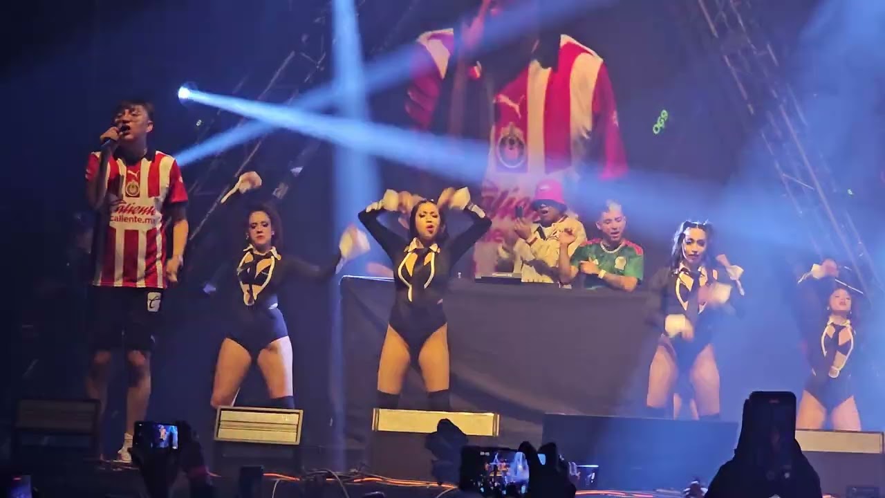 Que rollito primavera - Dani Flow - Pepsi Center
