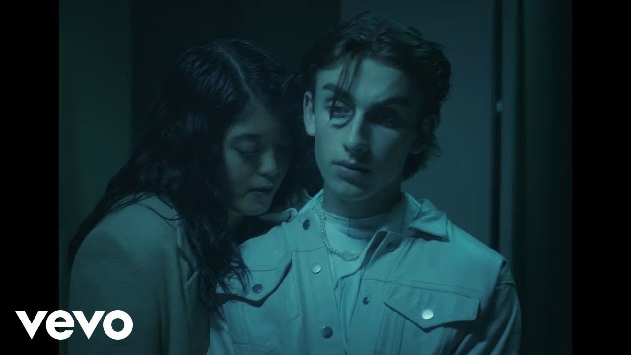 Johnny Orlando - you're just drunk (official music video)