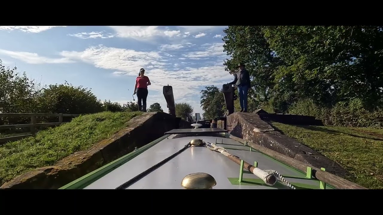 Llangollen Canal - Wrenbury Mill to Grindley Brook Staircase