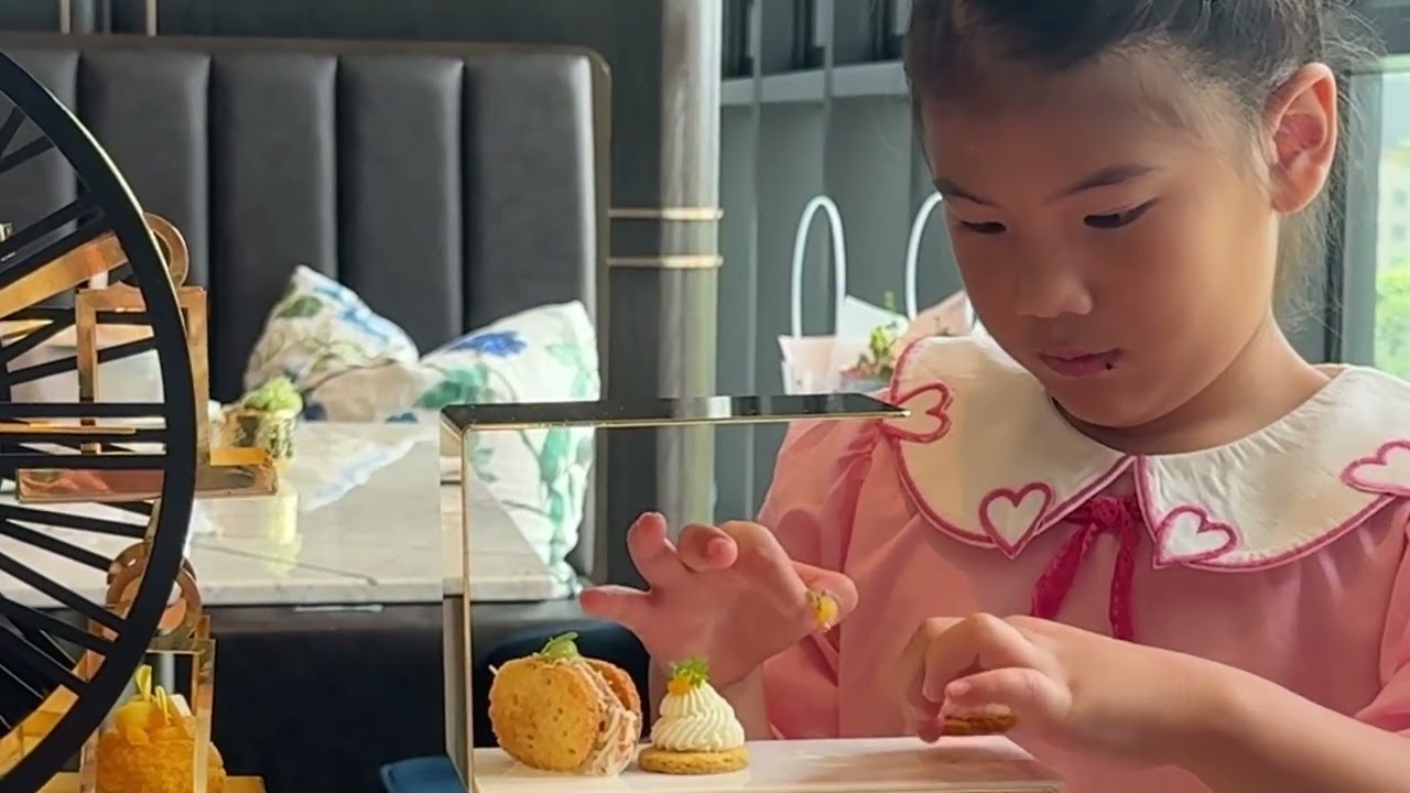 망고 피해 찾아간 잠실 소피텔 애프터눈티