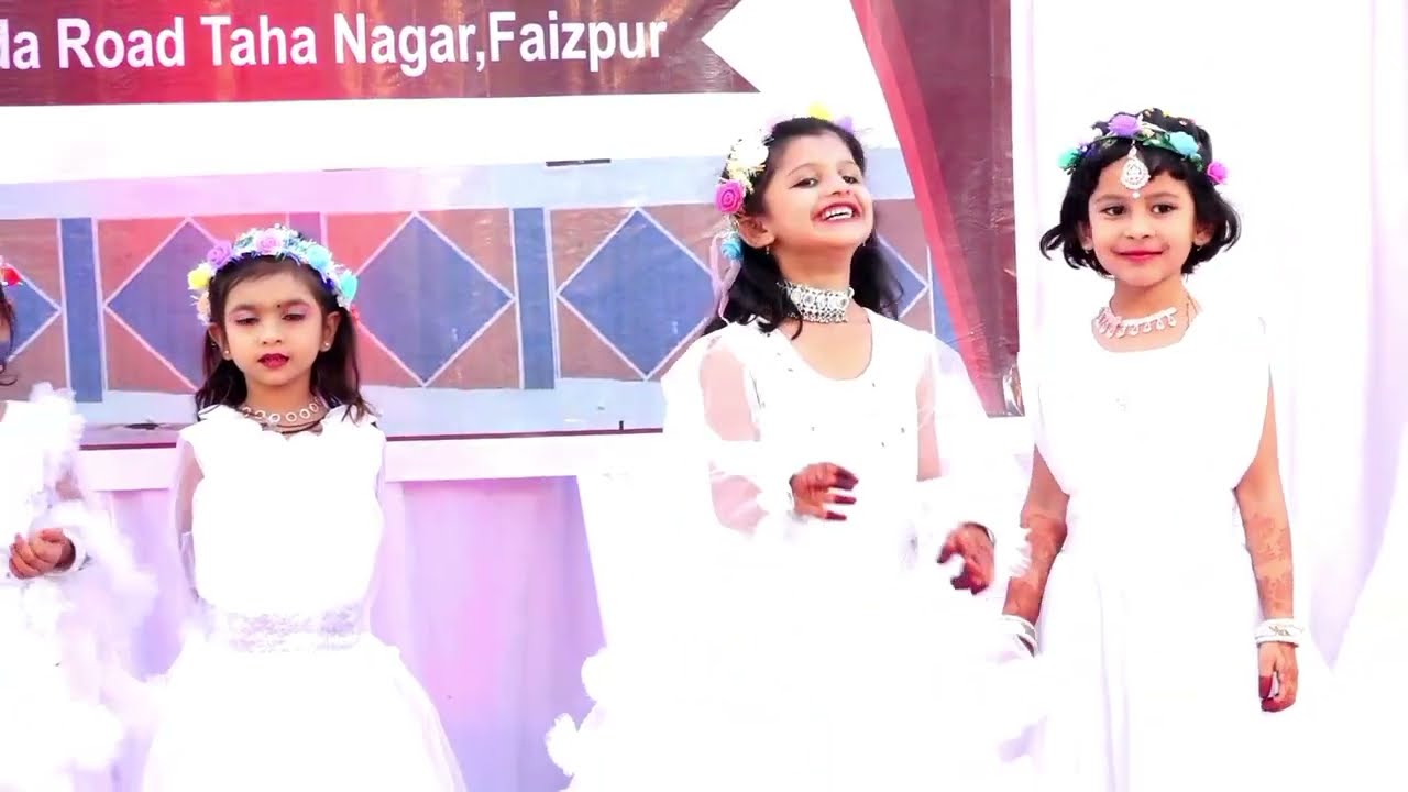 Al Heera English School Faizpur Annual function 2024-25 Welcome song performed by Jr,Sr K.G girls