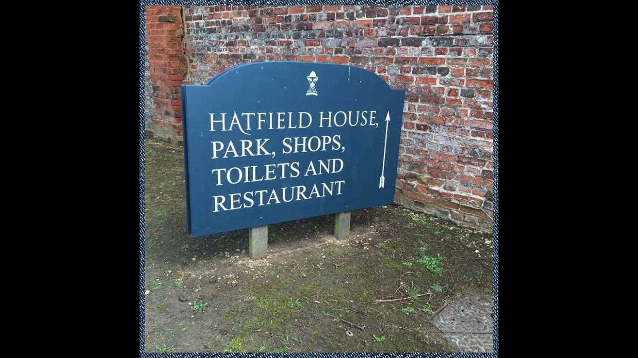 Allan Warby Hatfield Old Town & Hatfield House, Herts, UK.