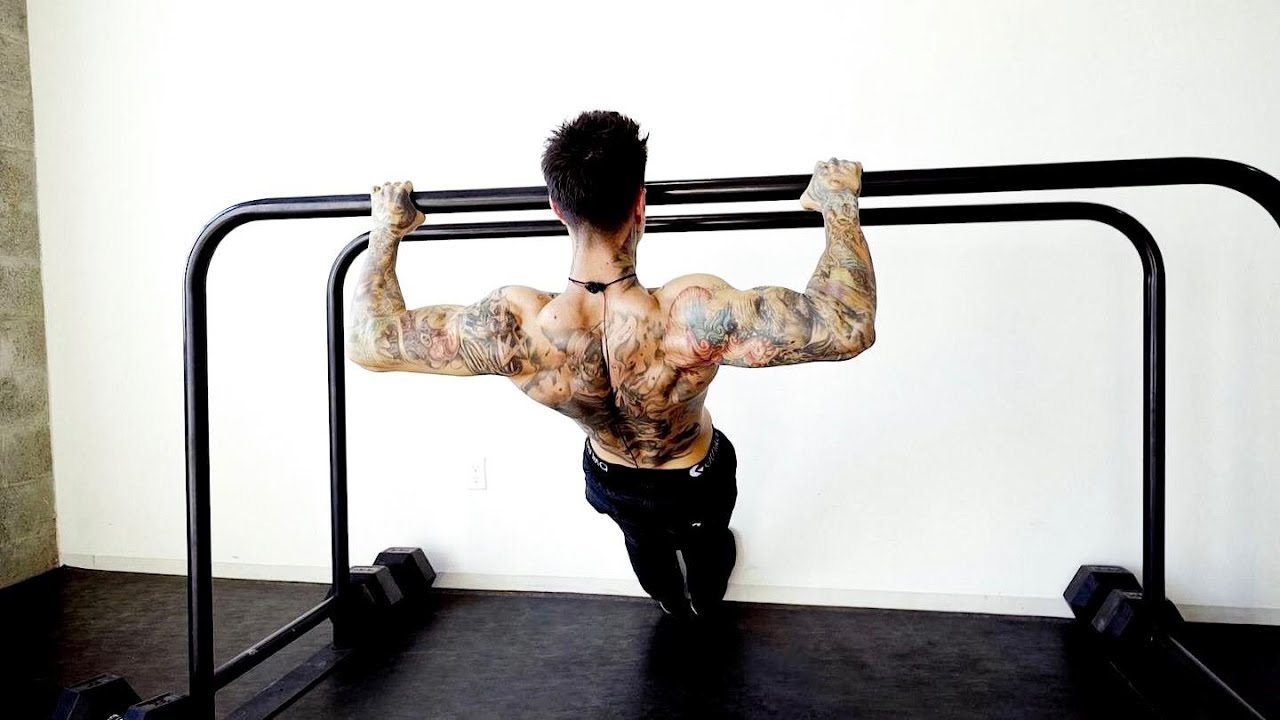 5 Best Exercises For Rear Delts (No Weights Needed)
