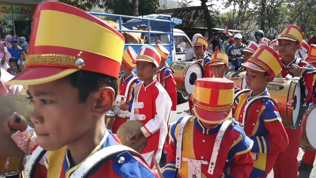 Drum Band MI Ruhul Amin (Karnaval Peringatan HUT RI ke 74)