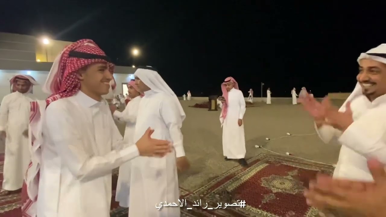 لعب زيد بحفل معايدة قبيلة الصميدات من الاحامده من حرب عند الشيخ خالد بن محمد علي الاحمدي