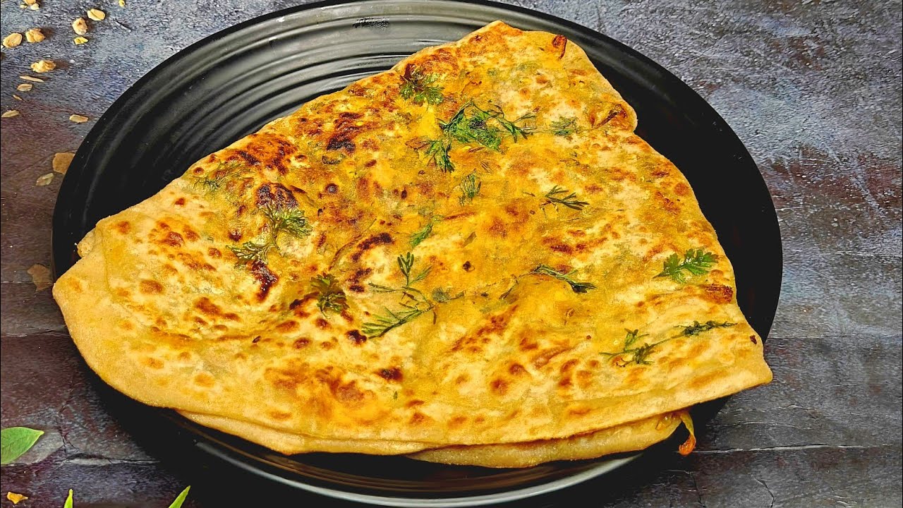 बेसन प्याज का पराठा || प्याज की कचौरी भूल जाओगे जब बेसन प्याज का पराठा खाओगे #pyaazparatha #paratha