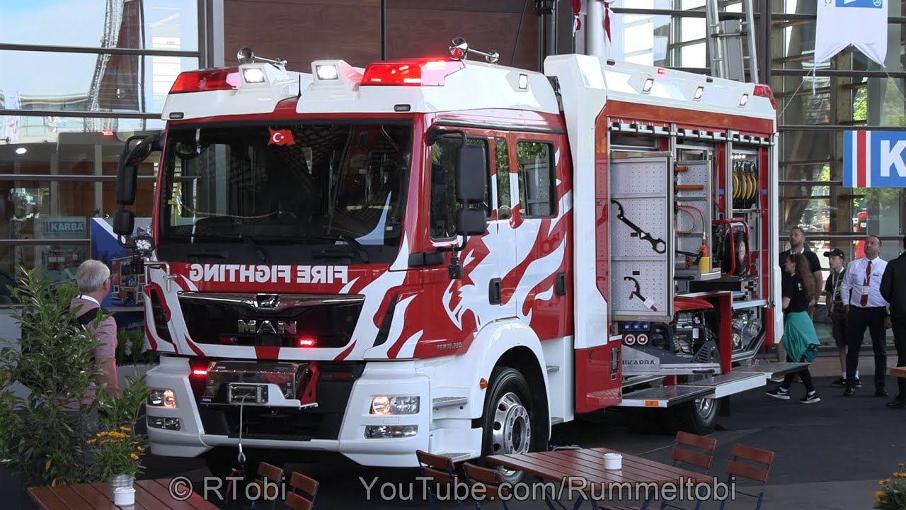Close Look At A Turkish Fire Engine - Exterior - Lights - Sirens - Interior - Interschutz 2022 [GER]