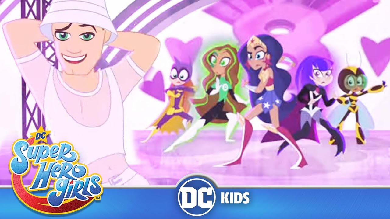DC Super Hero Girls in Italiano 🇮🇹 | 'Save You With My Love'! 🎶 | @dckidsItaliano