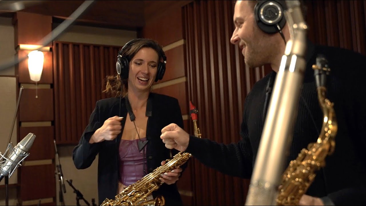 Brass Avenue ft. KJ SAX - Let Me Entertain You (Robbie Williams cover)