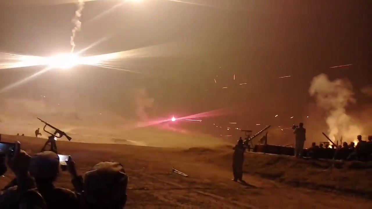 Pakistan Army Shows Fire Power