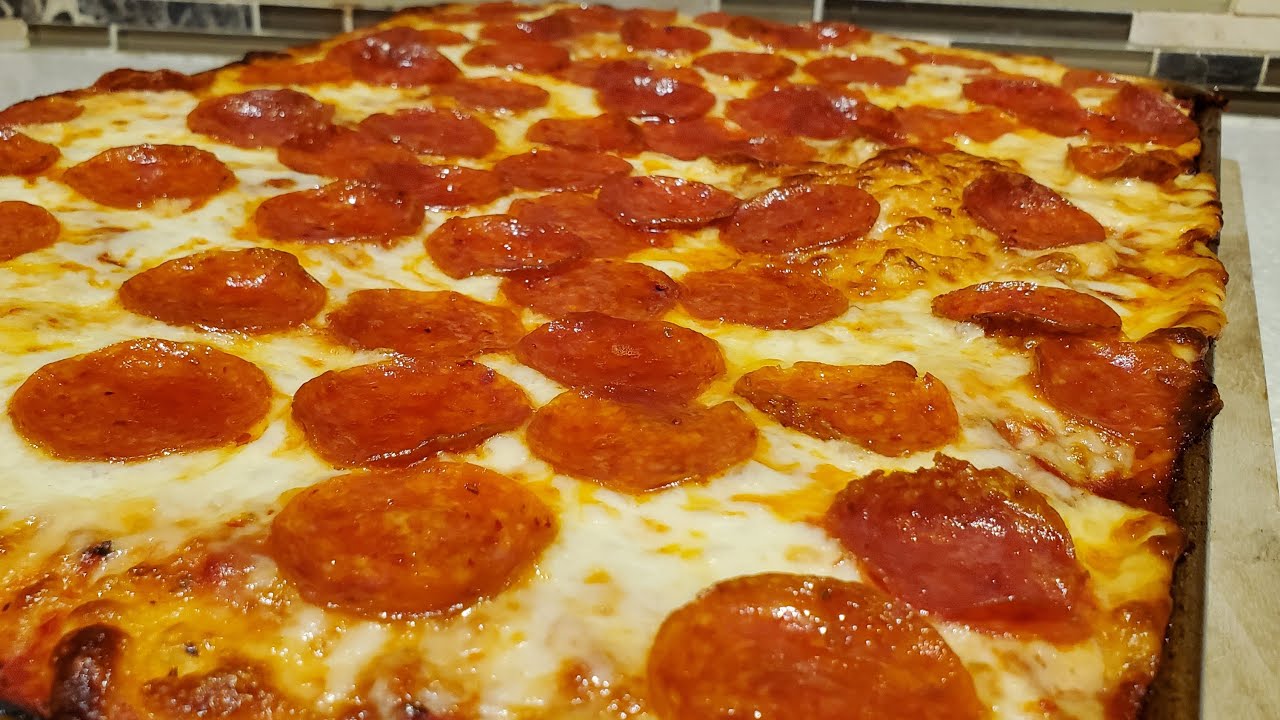 How to make Homemade Pizza Dough from Scratch