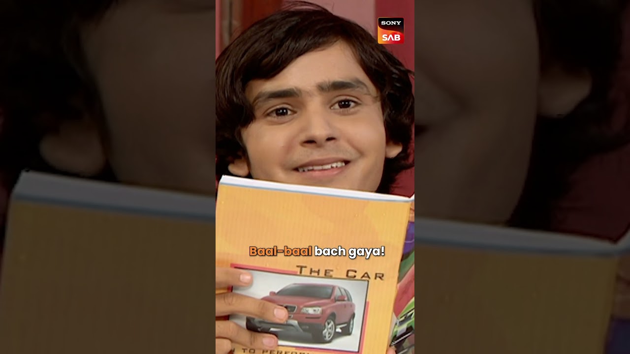 पढाई के naam पर आशिकी chal रही है बताओ!😂 #Shorts #Lapataganj #Ep18 #VineetKumar #RohitashGaud