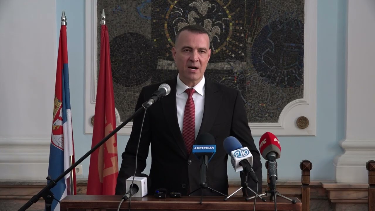 Vanredna konferencija za medije gradonačelnika Kruševca Ivana Manojlovića