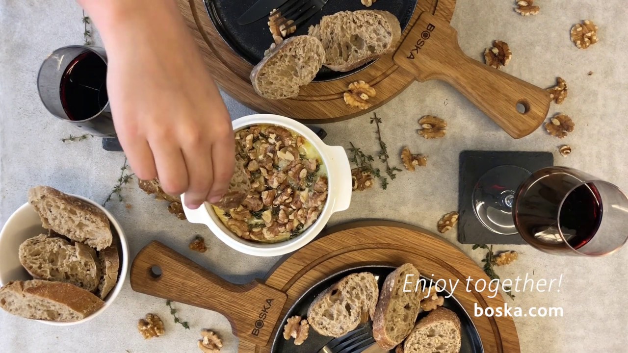 Baked Camembert with Thyme, Walnuts & Honey Recipe - Boska Cheese Baker