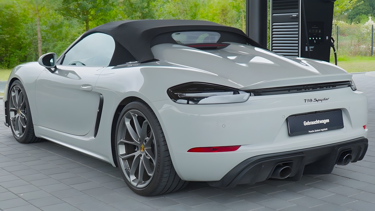 Porsche 718 Spyder - Interior and Exterior Walkaround 4K