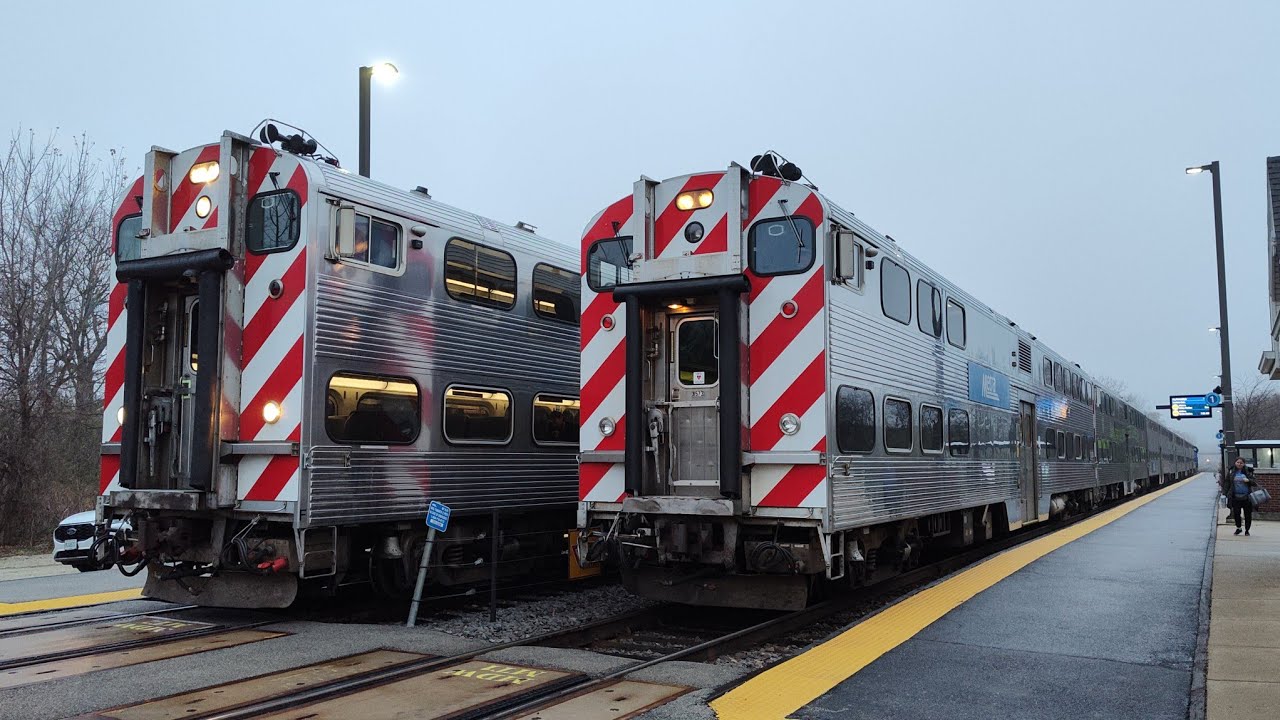 Metra cab-car 8522 east with SD70MACH 503 at Big Timber Rd. in Elgin, Illinois on November 20, 2025