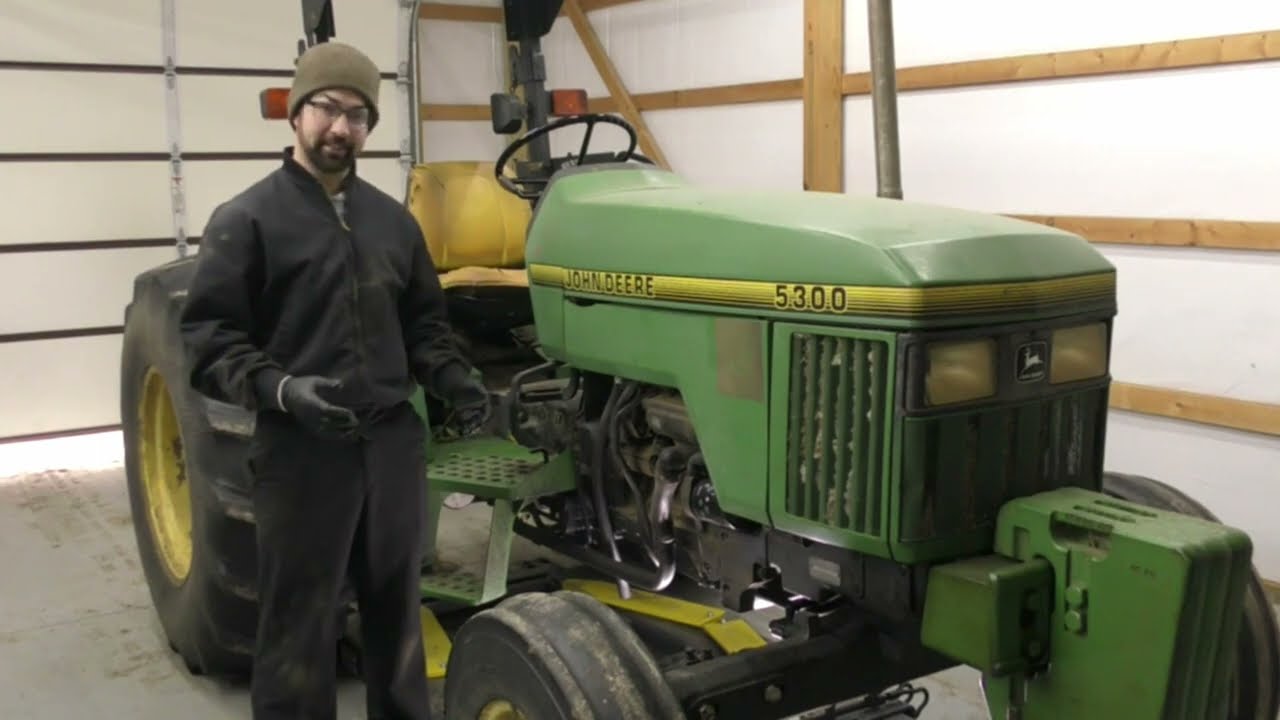 Устранение течи в гидроцилиндре рулевого управления на Deere 5300