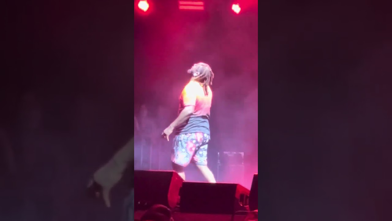 T-Pain - People Remix / Libianca