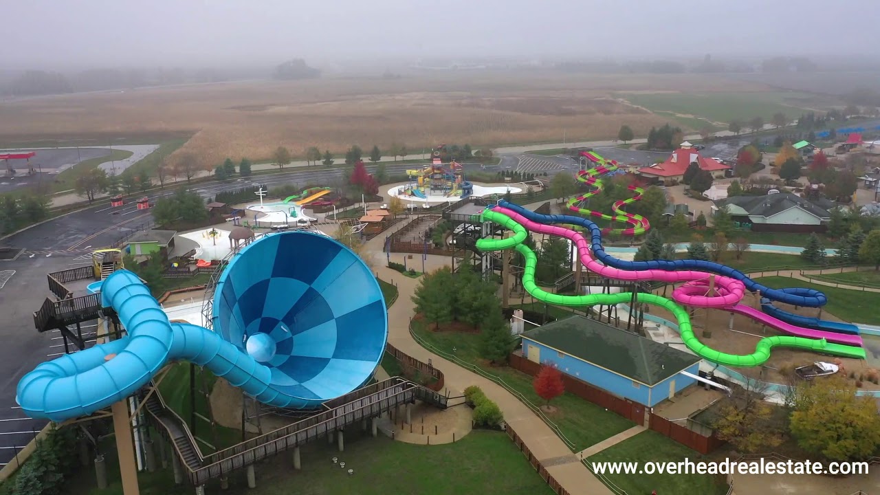 Raging Waves   Illinois Largest Water Park