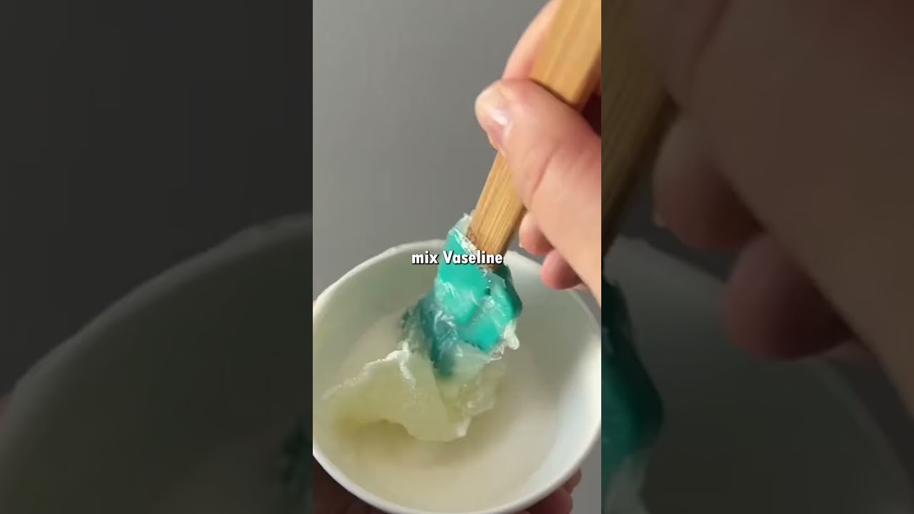 7 Vaseline Beauty Hacks You NEED to Try! 💄✨ #BeautyTips  #glowup #skincare #glowupbeauty