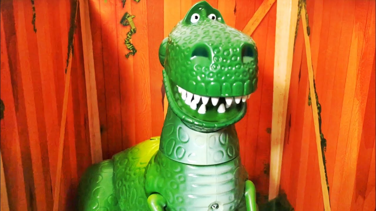 Toy Story 4 Disney Store Talking Rex Review