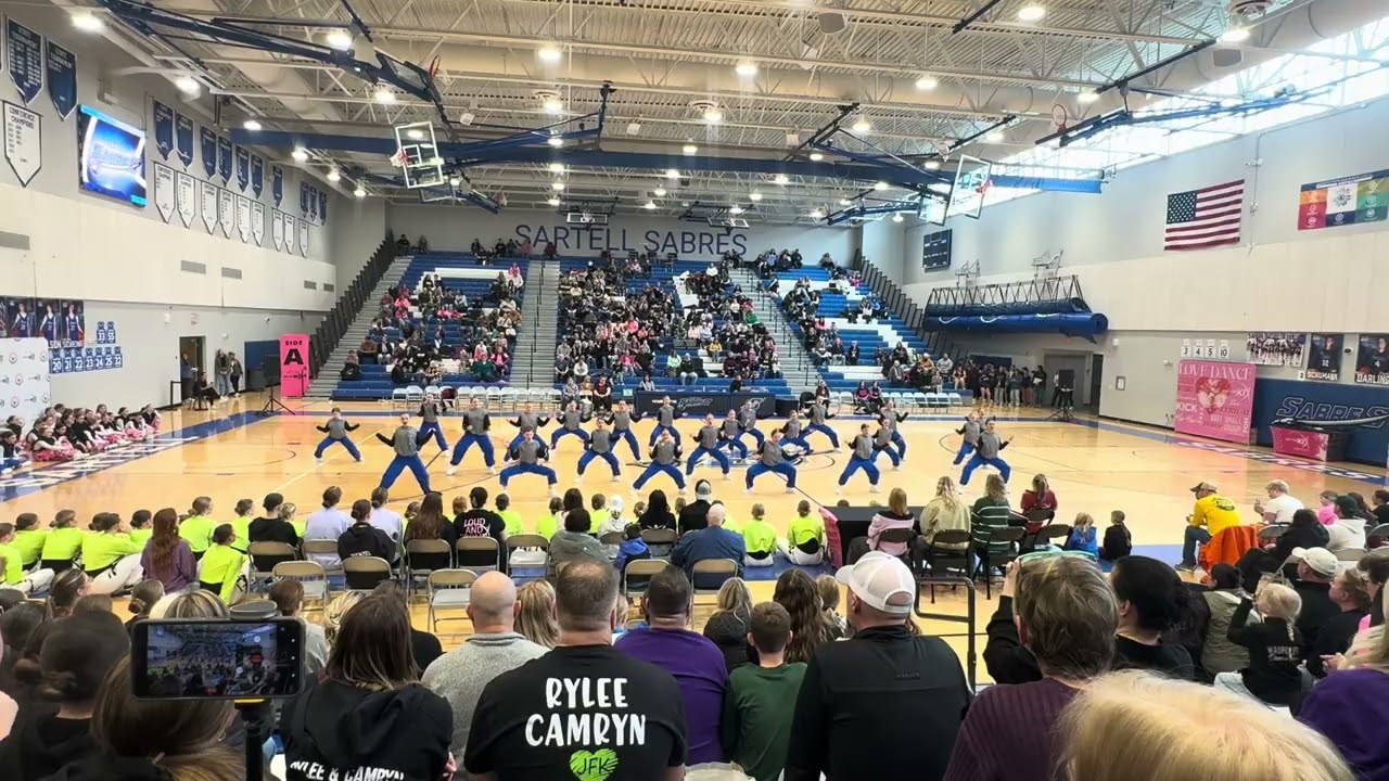 Everley Mini Hip Hop Elite - Hit it Fergie