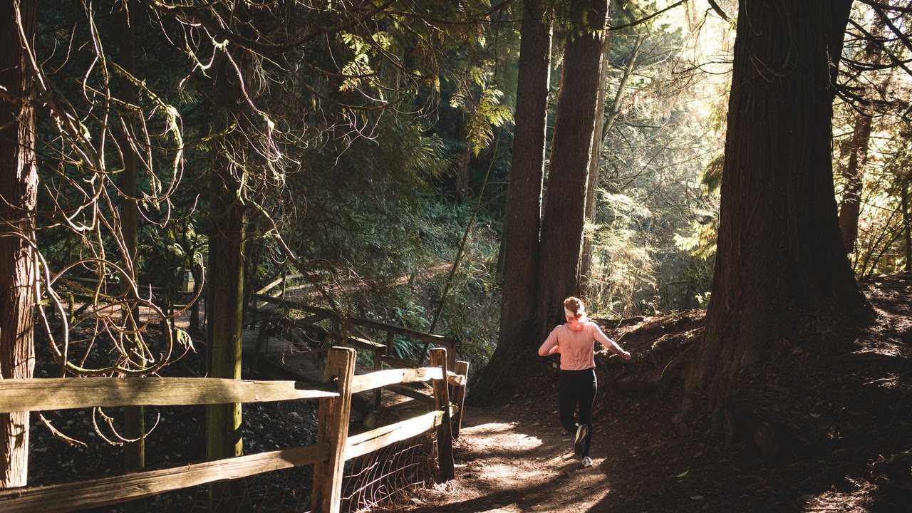 Lofty Trail Run to Pittock Mansion - Paula Findlay + Eric Lagerstrom