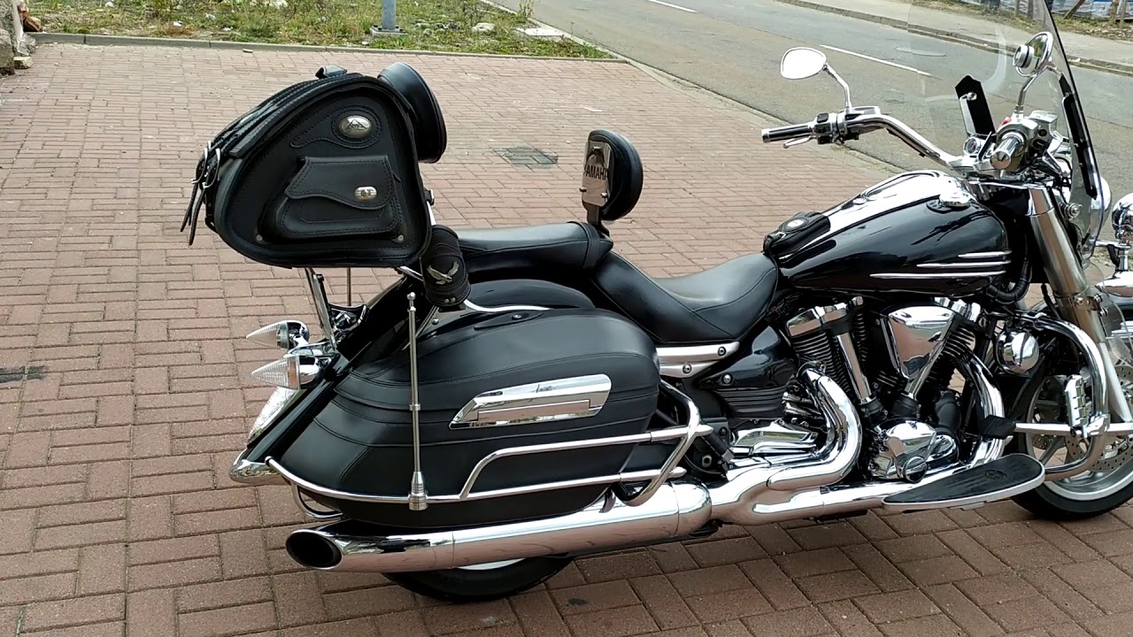 Yamaha XV 1900 Midnight Star
