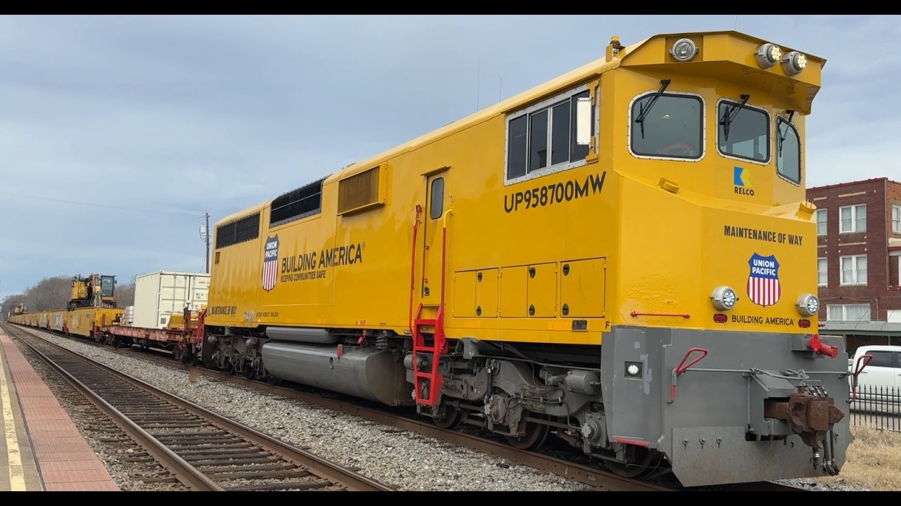 2026-02-08d Union Pacific MOW Tie Train