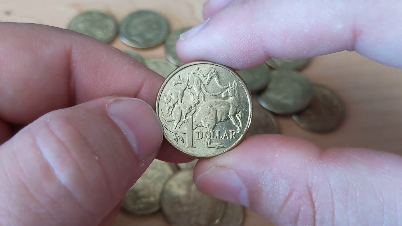 ОБЯЗАТЕЛЬНО К ПРИОБРЕТЕНИЮ! Монета &laquo;Моб Руз&raquo; номиналом 1 доллар 2014 года &mdash; небольшой тираж, но с...