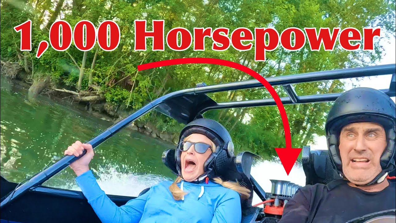 1000 horsepower Jolly Roger Superboat ride-along.