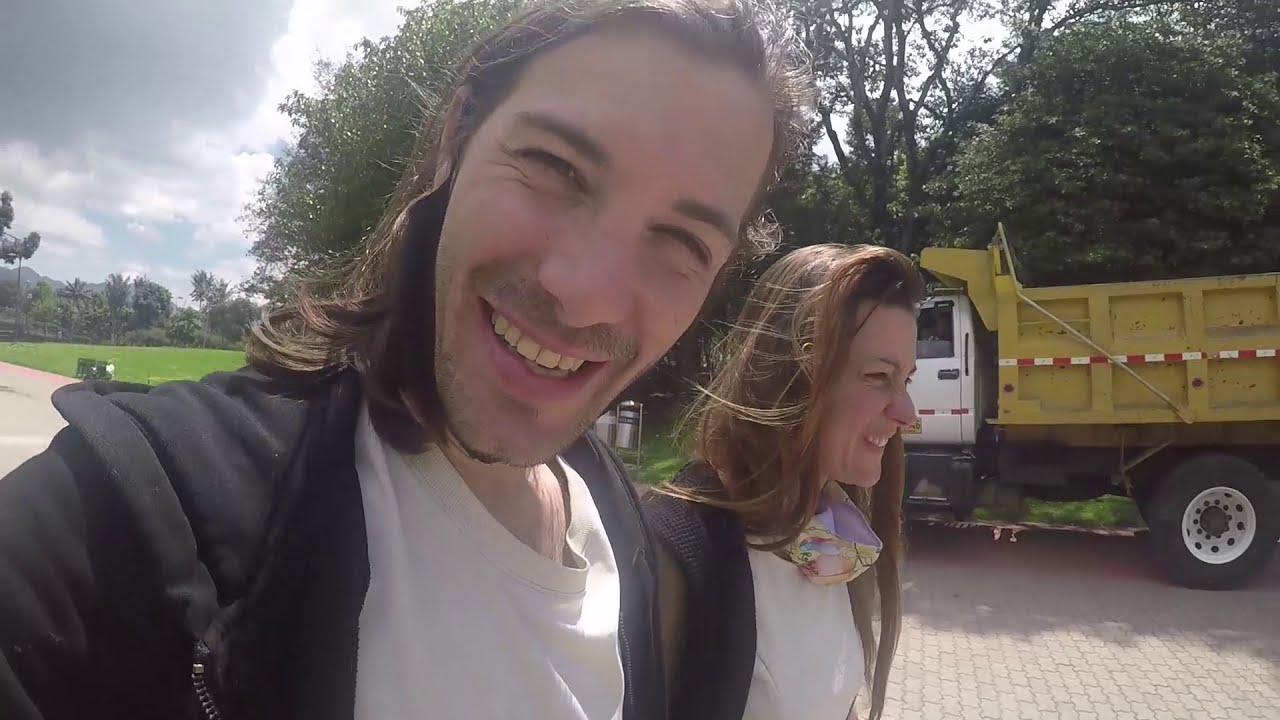 Argentinos descubren Parque Simón Bolivar en Bogotá