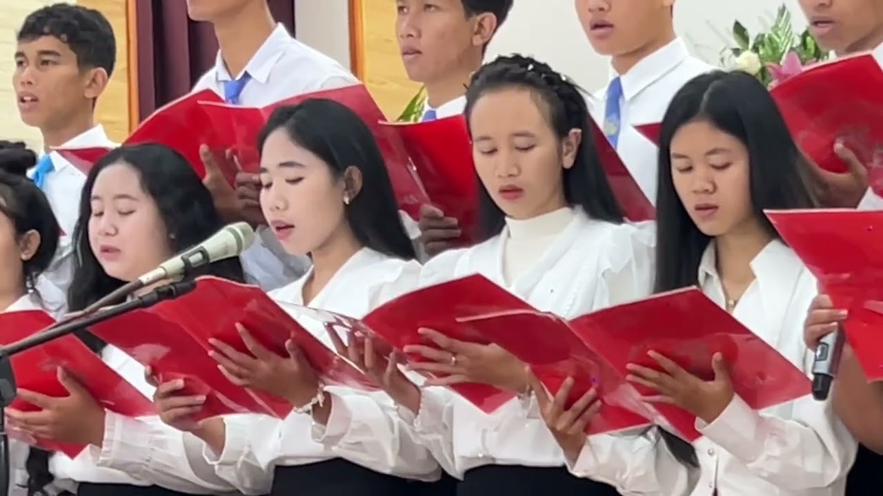 THANH NIÊN NAUSRI -TIN LÀNH