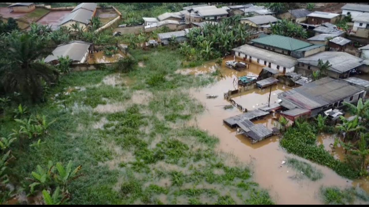BANKA: INONDATIONS GRAVES AU CARREFOUR PATCHI - EQUINOXE TV
