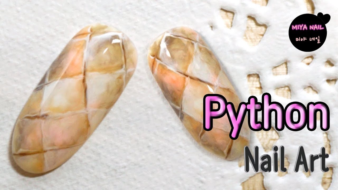 дизайн ногтей - змея / Python Nail Art