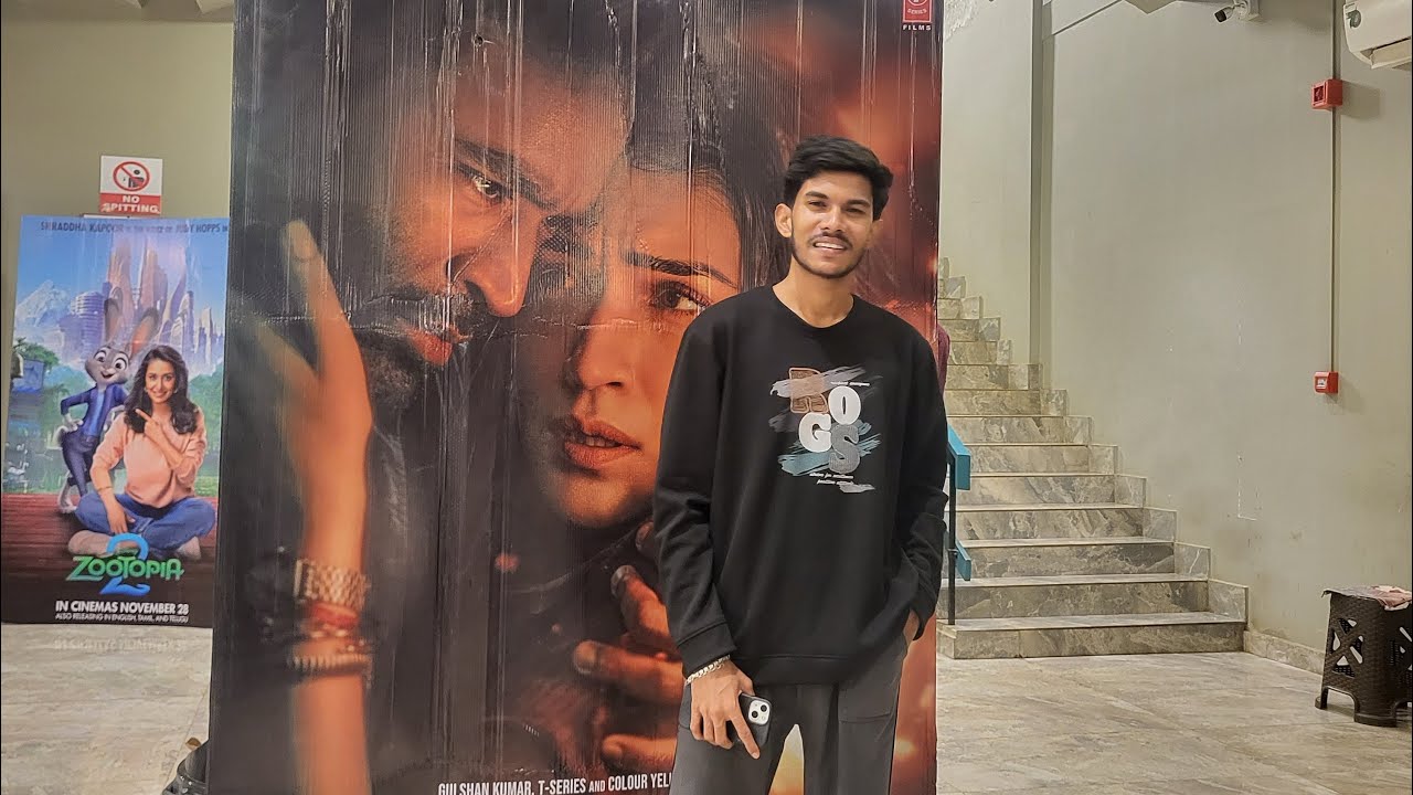 Tere Ishk Mein Movie Dekh ke Ro diya 🥺❤️‍🩹  Cinemahall main…