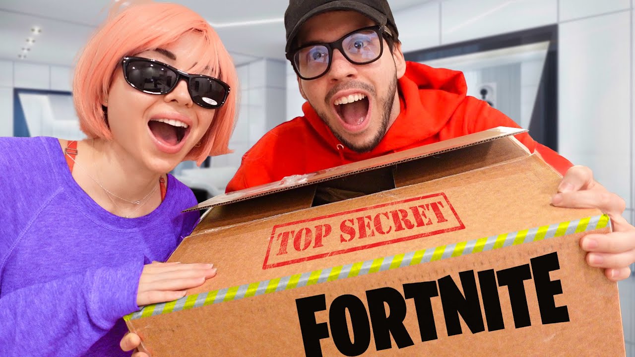 Fortnite Sent Me a MYSTERY BOX...